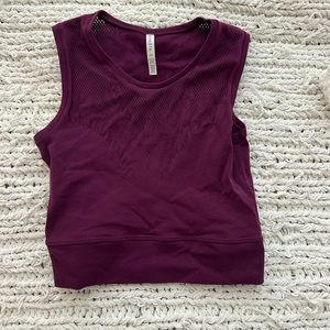 Athleta top
